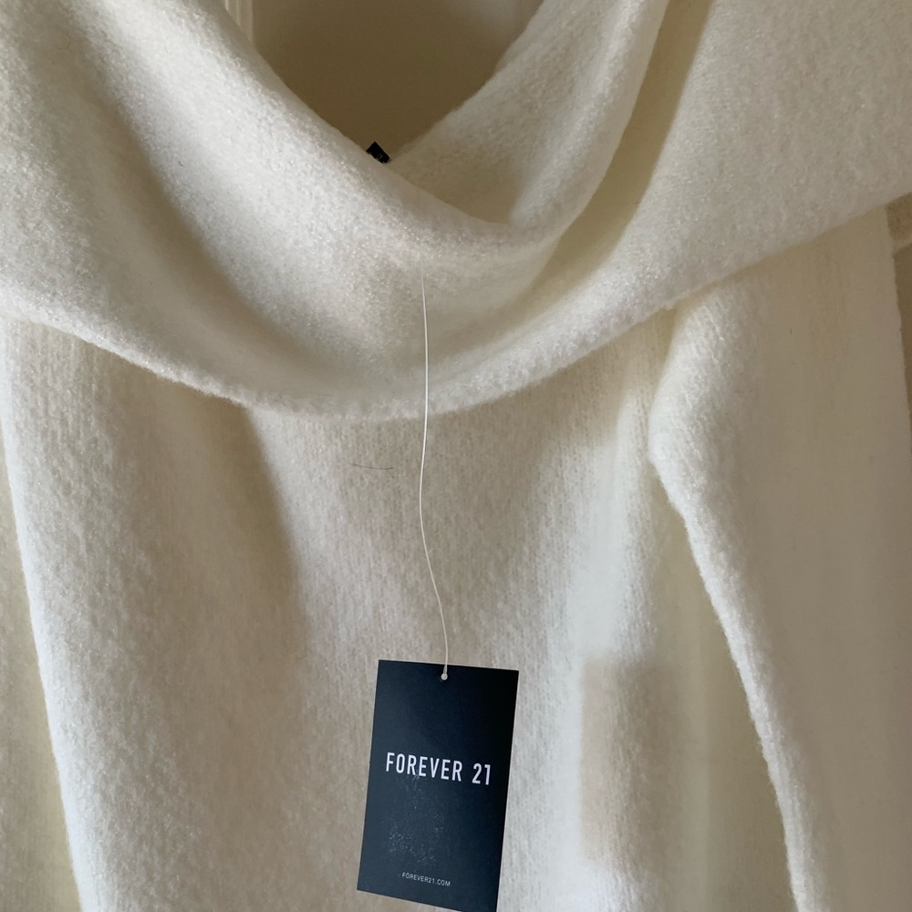 NWT off the shoulder sweater, size medium
